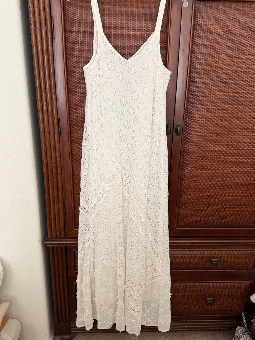 NWT Johnny Was Jade White Eyelet Maxi Dress with Spaghetti Straps. Fully lined.